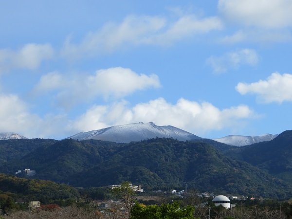 霧島連山が初冠雪しました！
