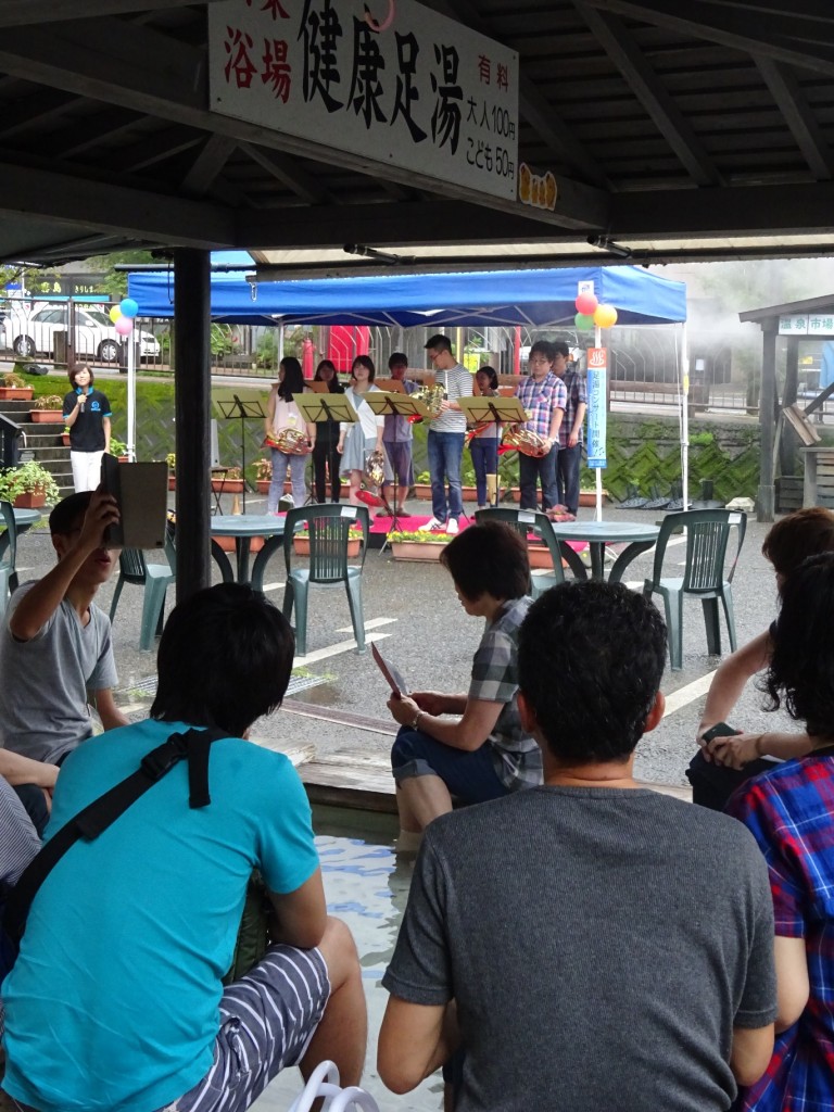 ８月１日～２日、霧島温泉市場で足湯コンサートが開催されます♪