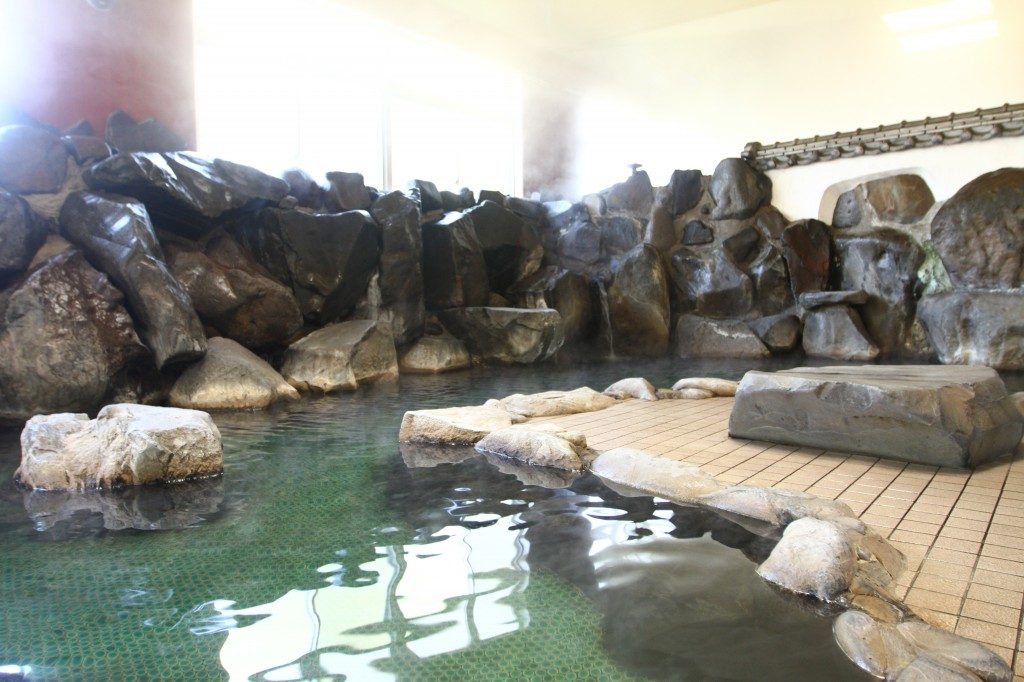 岩戸温泉